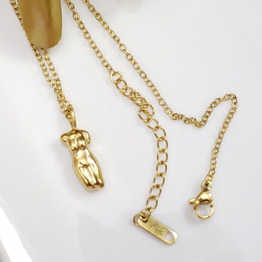 Female Body Layering Necklace - Picture 8 of 16